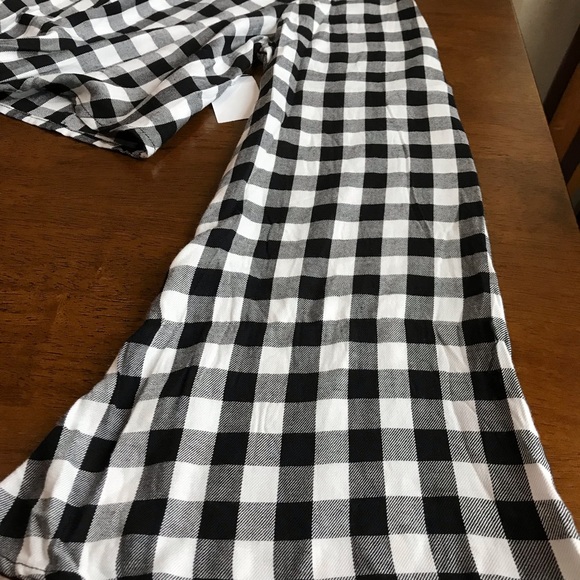 Checkered Longsleeve crop top - Picture 3 of 3